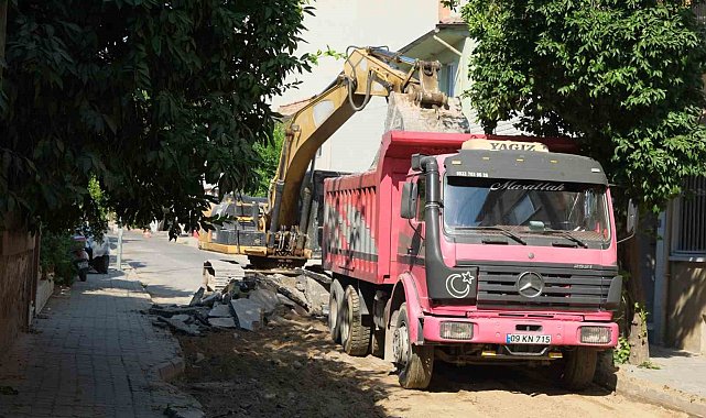 Nazilli'de 6 sokakta eş zamanlı asfalt mesaisi