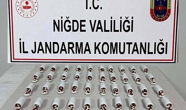 Niğde Otogarı'nda uyuşturucu operasyonu: 2 bin 240 sentetik hap ele geçirildi