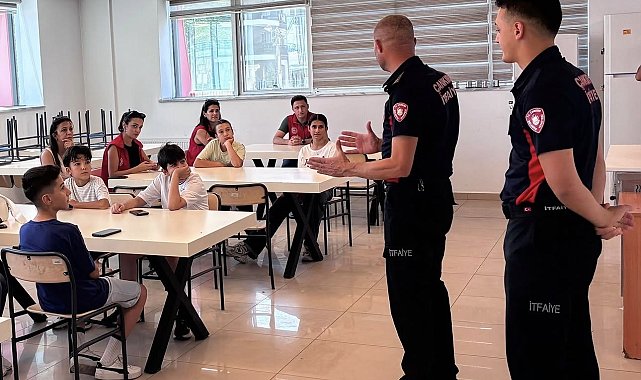 Öğrencilere itfaiyecilik mesleği anlatıldı