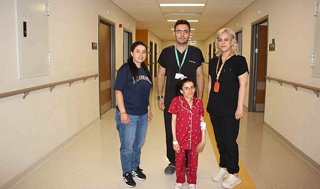 Omurga eğriliği olan hastanın Supin Ultra-Mini PNL yöntemiyle böbreğindeki taşlar alındı