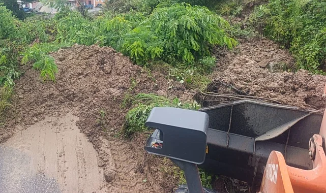 Ordu'da yağış sonrası Büyükşehir ekipleri sahada