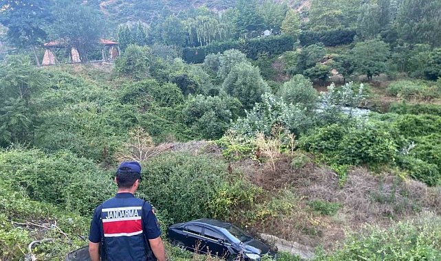 Otomobil dere yatağına uçtu, sürücüsü yaralandı