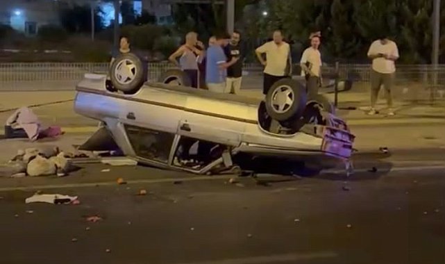 Otomobil park halindeki araca çarptı: 5 yaralı