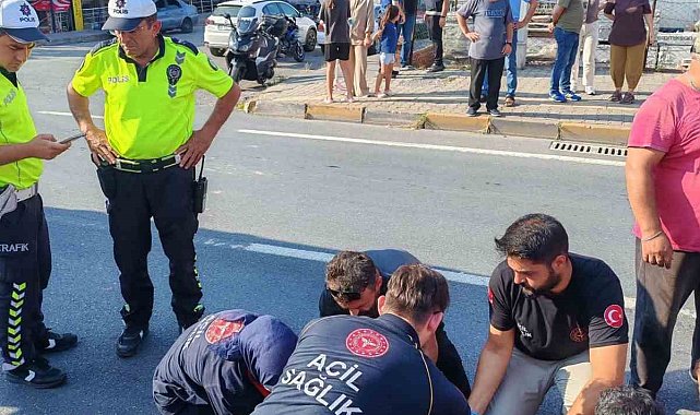 Otomobilin çarptığı 2 yaya yaralandı