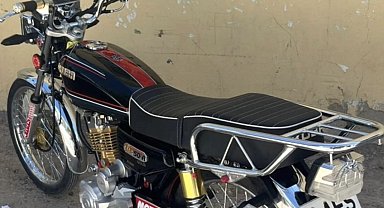 Park halindeki motosiklet çalındı