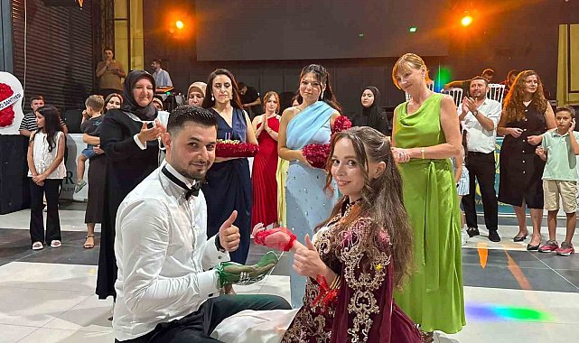 Polonyalı Julia ile Mustafa'nın baklavayla başlayan aşkı düğün pastasıyla taçlandı