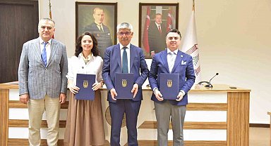 "Mahalleden Kliniğe Gülüş Yolculuğu" projesi için üçlü iş birliği