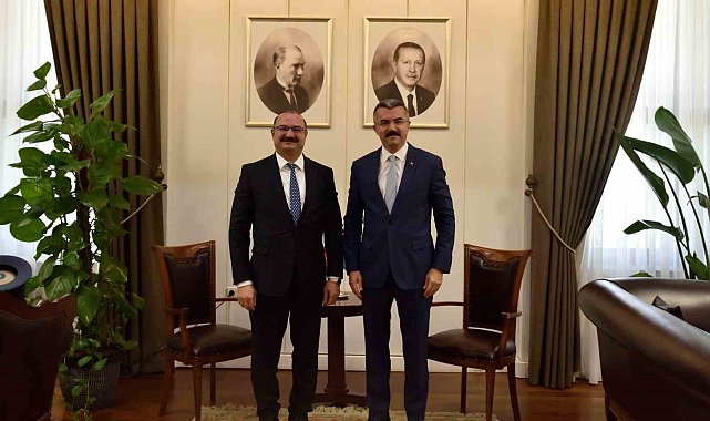Rektör Hacımüftüoğlu'ndan MGK Genel Sekreteri Okay Memiş'e ziyaret