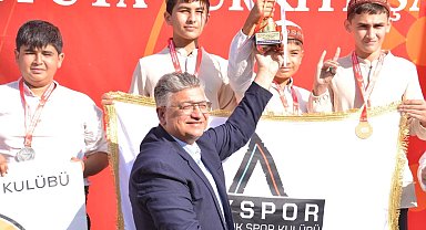 Rektör Kızıltoprak: "Geleneksel Türk okçuluğu geleceğe taşınan bir medeniyet mirasıdır"