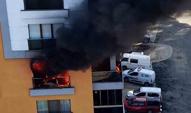Rize'de 10 katlı apartmanın 4. katında çıkan yangın korkuttu