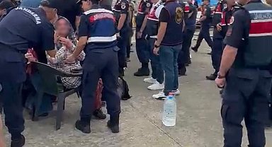 Rize'de Balıkçı köylülerinin kafes balıkçılığı tepkisi