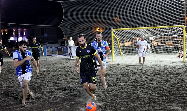 Sakarya Kocaali Sahili'nde futbol şöleni