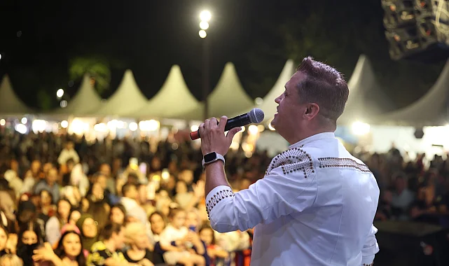 Sakarya'da şölene dönüşen Rumeli-Balkan rüzgârı