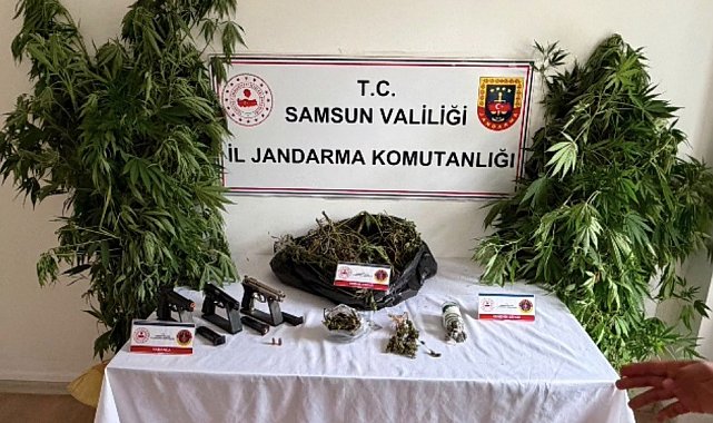 Salıpazarı'nda uyuşturucu operasyonu: 1 kilo 215 gram esrar ve kenevir ele geçirildi