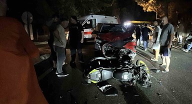 Samsun'da SUV araç ile motosiklet kafa kafaya çarpıştı: 1 yaralı