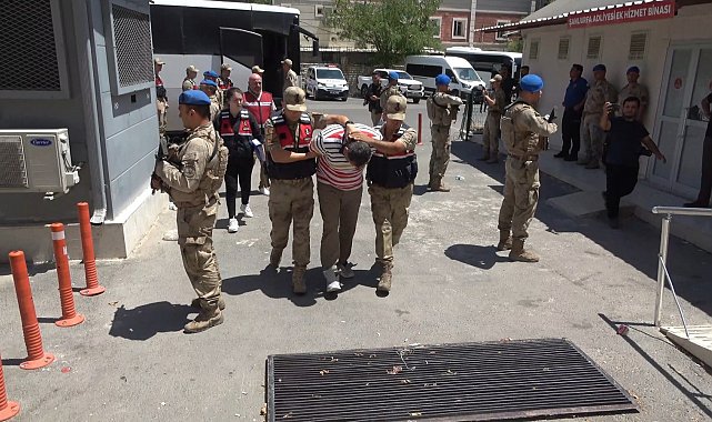 Şanlıurfa'da 12 kilo altın ile 2 milyon TL'yi gasbeden zanlılar tutuklandı