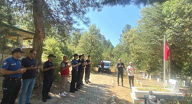 Şaphane'de şehit İlyas Ercan Aslan kabri başında anıldı