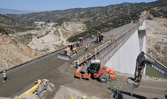 Sarıçay Barajı'nda gövdenin yüzde 92'si tamamlandı