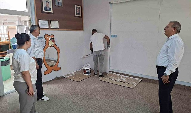Sarıgöl'de okullar yeni eğitim yılına hazırlanıyor