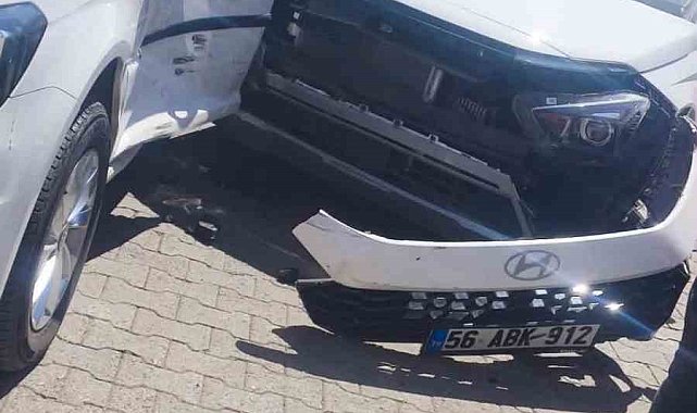 Siirt'te maddi hasarlı kaza