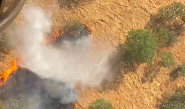 Siirt'te örtü yangınına havadan müdahale sürüyor