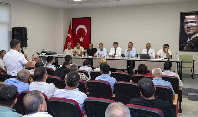 Silifke'de mahalle muhtarları istişare toplantısında buluştu