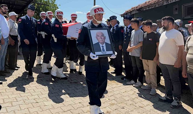 Simav'da Kıbrıs gazisi Nazlım Abay son yolculuğuna uğurlandı