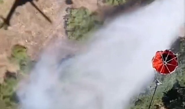 Sındırgı'daki yangına 6 uçak, 6 helikopter ve 45 arazöz ile yoğun müdahale