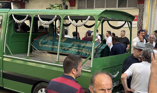 Şişli'de silahla vurularak öldürülen Nilda Müge Şahin son yolculuğuna uğurlandı
