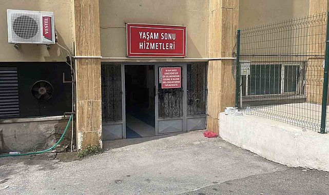 Sivas'ta kene yapışan adam vefat etti