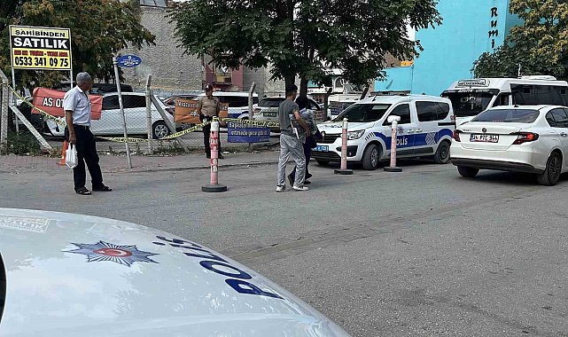 Sokak ortasında alacaklısını bıçaklayan şüpheli yakalandı