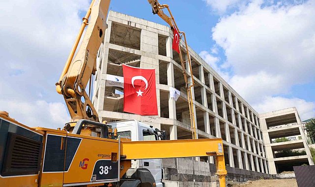 Spor Bilimleri Fakültesi'nin inşaat çalışmalarına yeniden başlandı