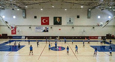 Spor okullarında voleybola yoğun ilgi