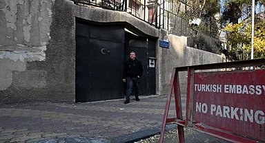 Suriye vatandaşlarının Türkiye'ye girişinde vize düzenlemesi