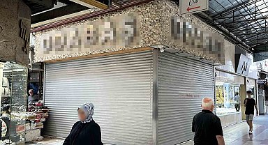 Tarihi çarşının köklü kuyumcusu kepenk indirdi, mağdurlar emniyete koştu