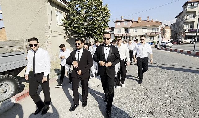 Tepecik beldesinde asırlık neşeli düğün gelenekleri