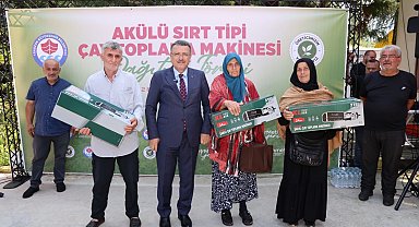 Trabzon'da çay üreticisine şarjlı makine desteği