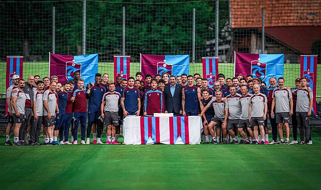 Trabzonspor'un 59. kuruluş yıl dönümü, Avusturya kampında kutlandı