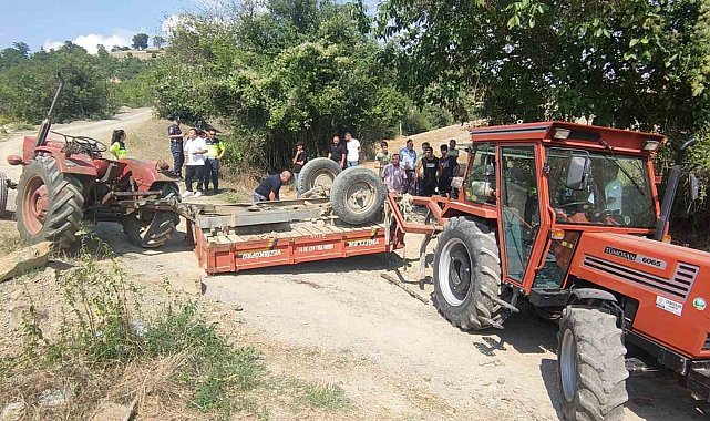Traktör römorku devrildi: 1 ölü, 3'ü çocuk 7 yaralı