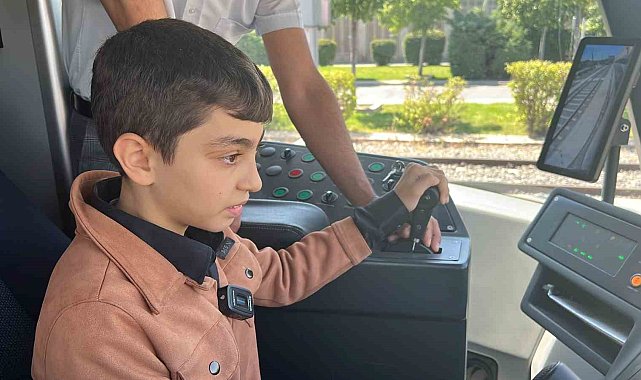 Tramvay tutkunu Miraç'ın hayali gerçek oldu