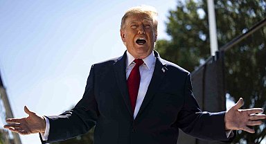 Trump: "2027'de Kanada'dan ithal otomotiv ve çelik ürünlerinde gümrük vergisi yüzde 50'ye çıkarılacak"