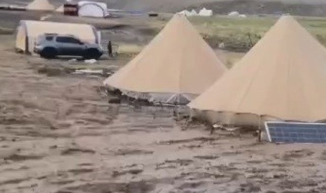 Tunceli'de yüksek rakımda sağanak etkili oldu: Yaylacılar zor anlar yaşadı