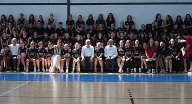 Turgutlu'da 2 bin çocuk yazı spor ve sanatla geçirdi