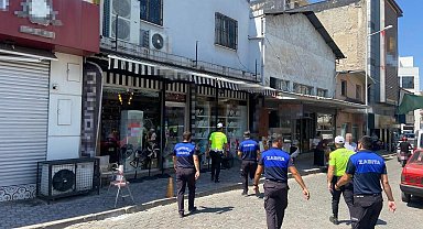 Turgutlu'da kaldırım işgali denetimi