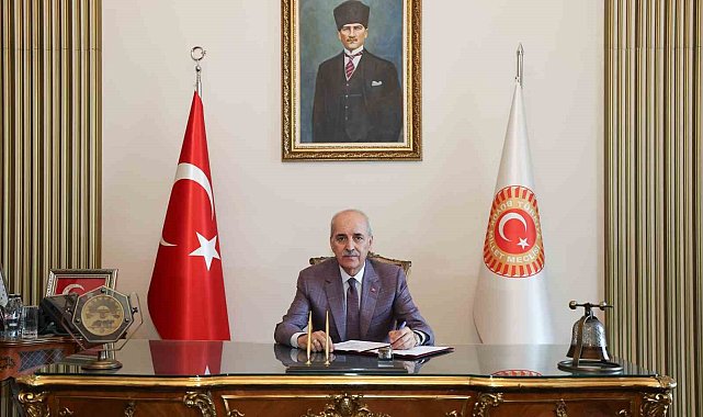 Türkiye Büyük Millet Meclisi Başkanı Numan Kurtulmuş, Milli Dayanışma ve Toplumsal Bütünleşmenin Güçlendirilmesine Dair Kanun Teklifi'ni imzaladı.