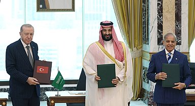 Türkiye, Suudi Arabistan ve Pakistan arasında ortak savunma anlaşması imzalandı