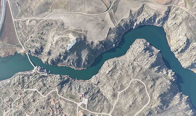Türkiye'nin en uzun nehri için kritik uyarı: "Can güvenliğiniz için uzak durun"