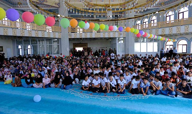 Tuşba'da Yaz Kur'an kursları kapanış programı düzenlendi