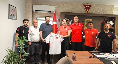 U-20 Kadın Güreş Milli Takımı, Dünya Şampiyonası hazırlıklarını Afyonkarahisar'da sürdürüyor