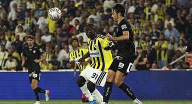 UEFA Şampiyonlar Ligi: Fenerbahçe: 2 - Sturm Graz: 0